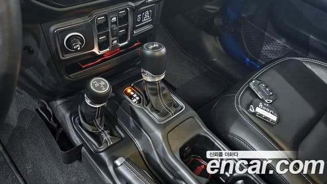 Jeep Wrangler (JL) 2.0 Sahara 4도어 4xe, 2021 9