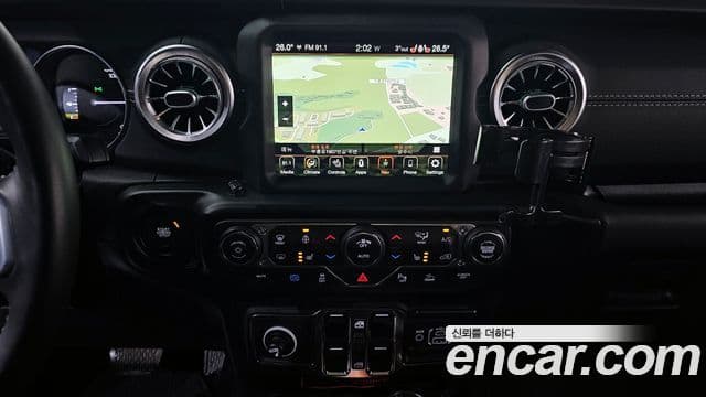 Jeep Wrangler (JL) 2.0 Sahara 4도어 4xe, 2021 14