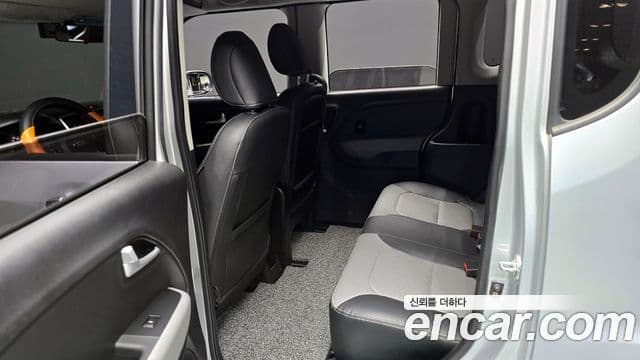 Kia The / новый New Ray Luxury, 2018 11