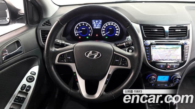 Hyundai Accent(новый кузов / новое поколение) 1.6 GDI top, 2012 15