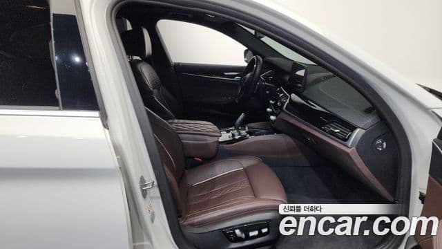 BMW 5시리즈 (G30) 530i M Sport, 2022 11