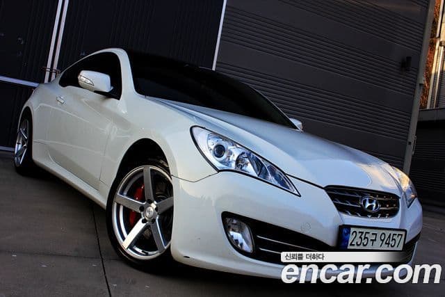 Hyundai Genesis купе 200 турбо P, 2010 3