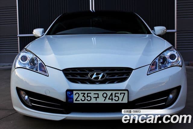 Hyundai Genesis купе 200 турбо P, 2010 17
