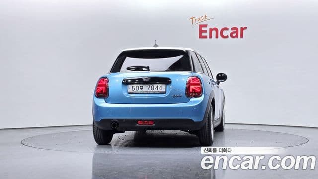 Mini Cooper 3세대, 2019 4