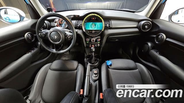 Mini Cooper 3세대, 2019 7