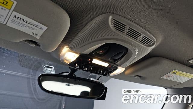 Mini Cooper 3세대, 2019 17