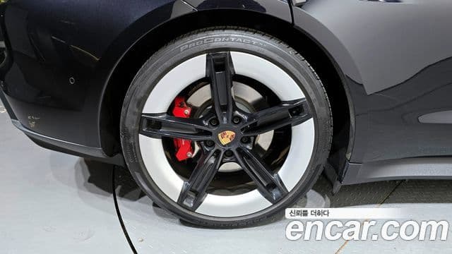 Porsche 타이칸 4S, 2025 все фото