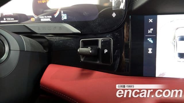 Porsche 타이칸 4S, 2025 9