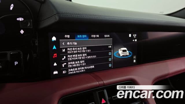 Porsche 타이칸 4S, 2025 16