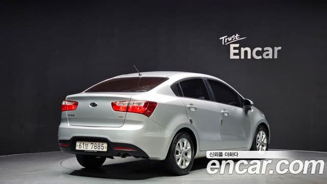 Kia All New Pride Luxury, 2012 2