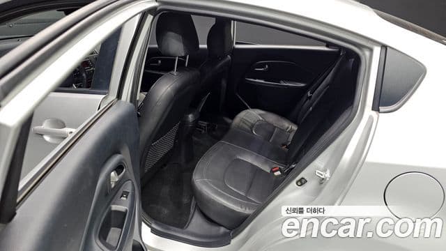 Kia All New Pride Luxury, 2012 12