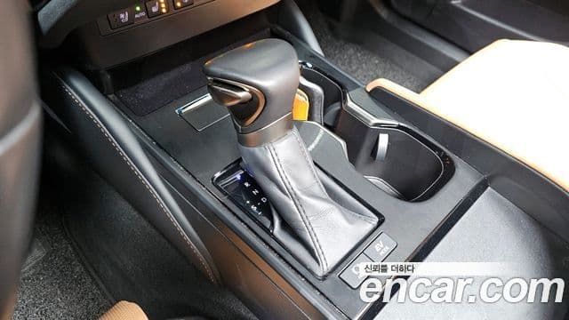 Lexus ES300h 7세대 Luxury Plus, 2025 9