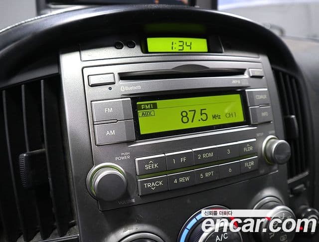 Hyundai Grand Starex детский перевозочный автомобиль, 2015 12