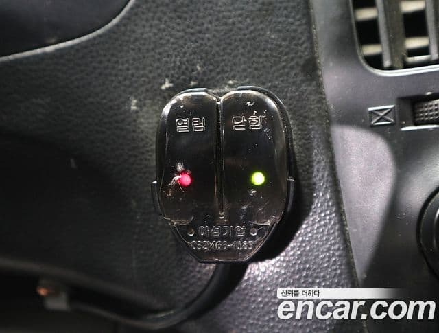 Hyundai Grand Starex детский перевозочный автомобиль, 2015 15