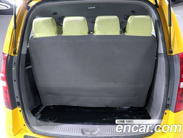 Hyundai Grand Starex детский перевозочный автомобиль, 2015 18
