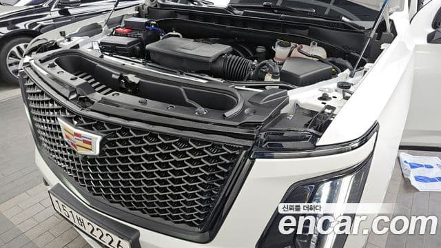 Cadillac Escalade 5세대 ESV Sport Platinum, 2025 6