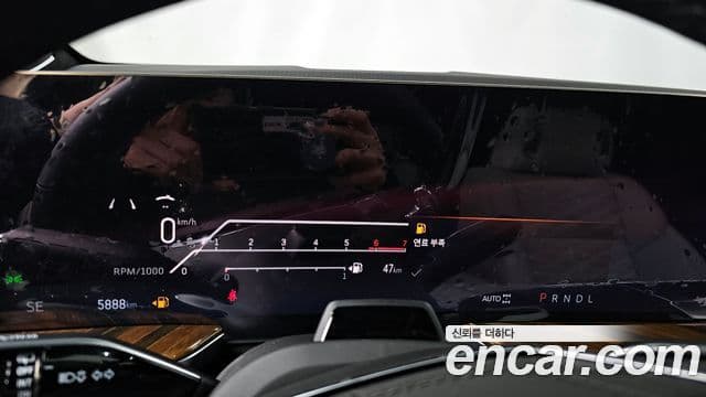 Cadillac Escalade 5세대 ESV Sport Platinum, 2025 8