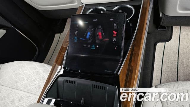 Cadillac Escalade 5세대 ESV Sport Platinum, 2025 18