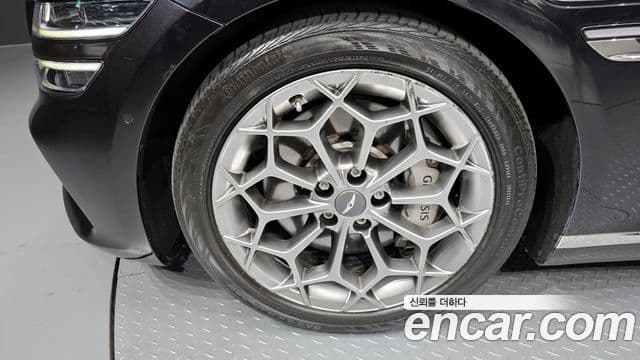 Genesis G80 (RG3) бензин 2.5 турбо AWD, 2022 все фото