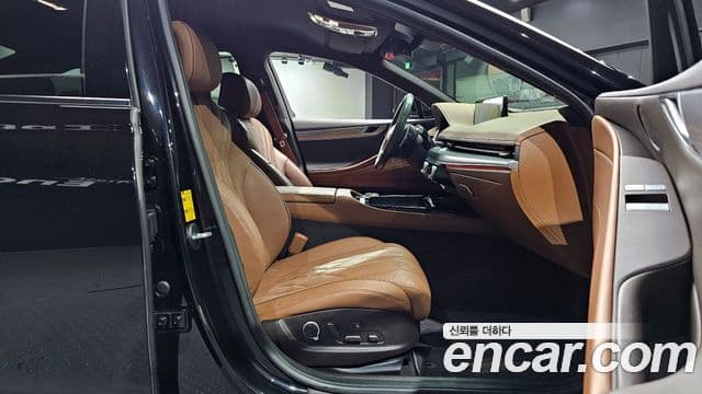 Genesis G80 (RG3) бензин 2.5 турбо AWD, 2022 10