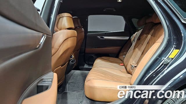Genesis G80 (RG3) бензин 2.5 турбо AWD, 2022 12