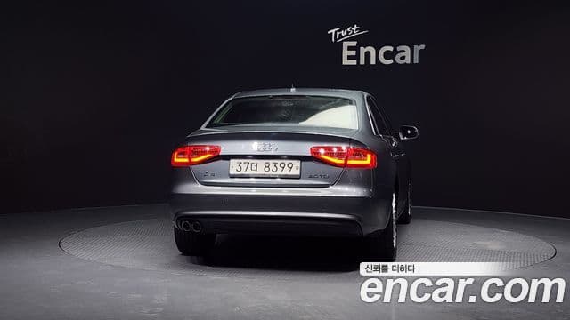 Audi New A4 B8, 2014 4