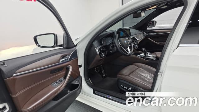 BMW 5시리즈 (G30) 530i xDrive M Sport Plus, 2018 10