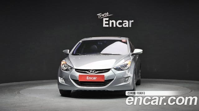 Hyundai Avante MD Modern, 2013 3