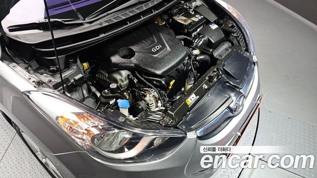 Hyundai Avante MD Modern, 2013 6