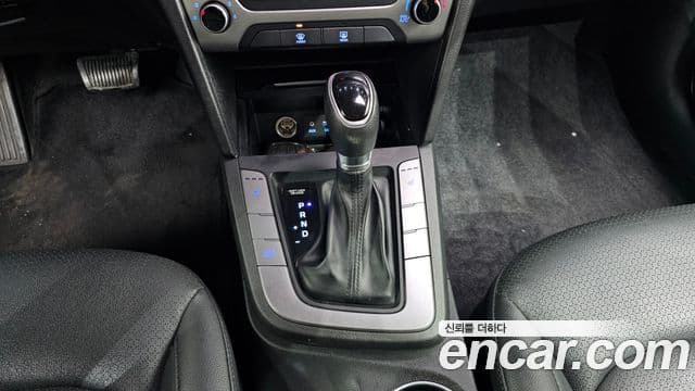 Hyundai Avante AD 1.6 GDI Value Plus, 2018 9