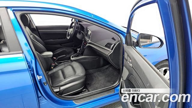 Hyundai Avante AD 1.6 GDI Value Plus, 2018 11