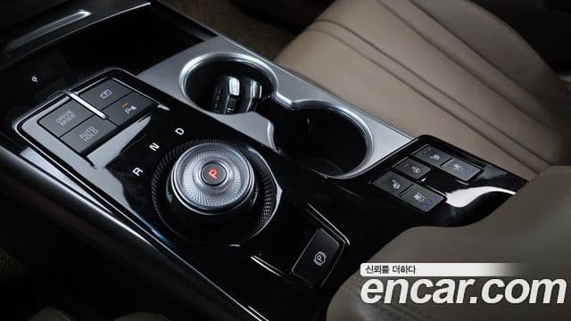 Kia K8 гибрид Noblesse, 2022 9