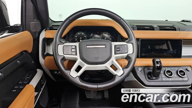 Land Rover Defender (L663) 110 P300 X-Dynamic SE, 2024 12