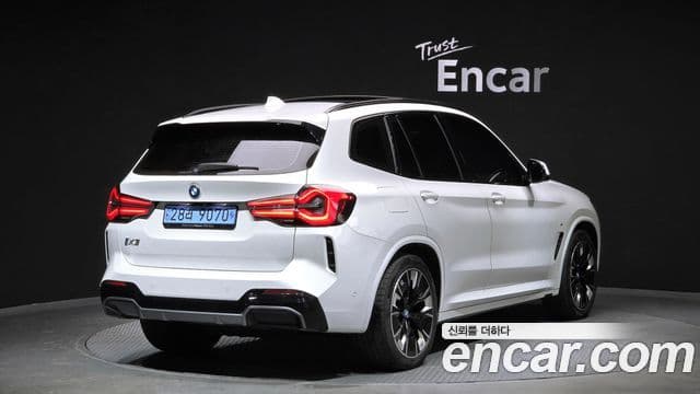 BMW iX3 M Sport, 2024 2