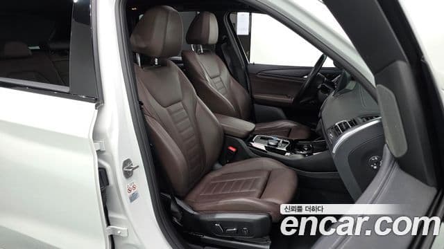 BMW iX3 M Sport, 2024 10