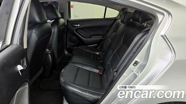 Kia K3 Prestige, 2013 13