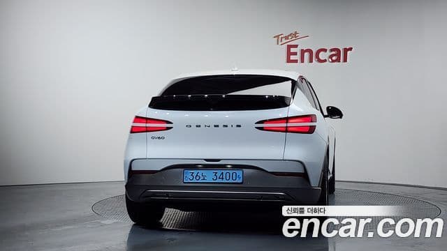 Genesis GV60 Standard, 2022 4