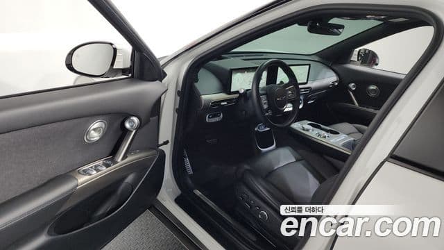 Genesis GV60 Standard, 2022 10