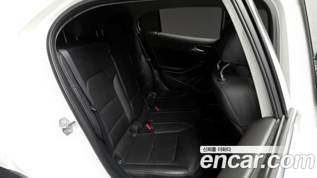 Mercedes-Benz GLA-класс X156 GLA220, 2019 12