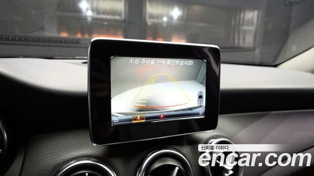 Mercedes-Benz GLA-класс X156 GLA220, 2019 15