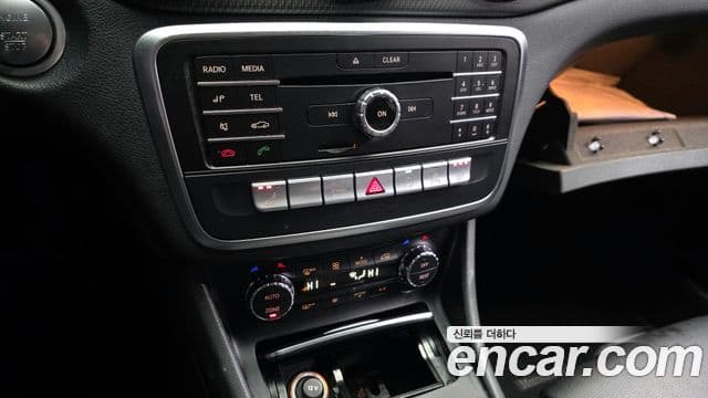 Mercedes-Benz GLA-класс X156 GLA220, 2019 16