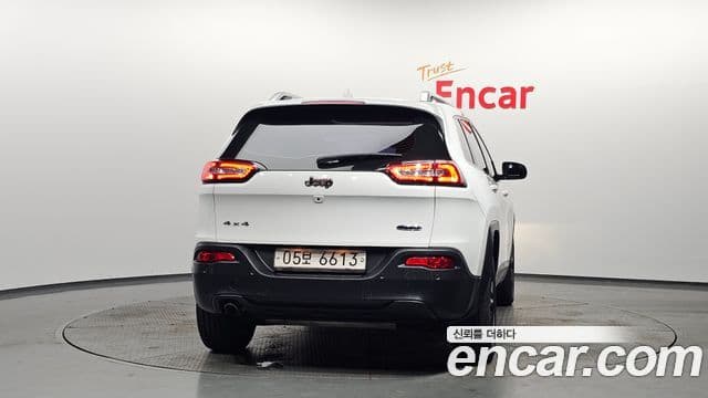 Jeep Cherokee(KL) 2.4 Longitude high AWD, 2018 4