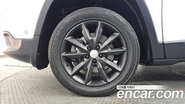 Jeep Cherokee(KL) 2.4 Longitude high AWD, 2018 все фото