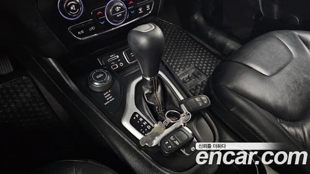 Jeep Cherokee(KL) 2.4 Longitude high AWD, 2018 9