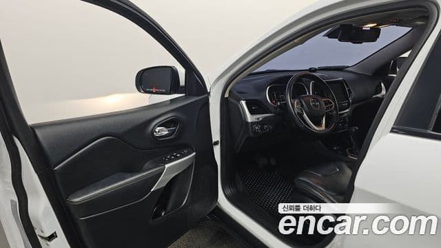 Jeep Cherokee(KL) 2.4 Longitude high AWD, 2018 10