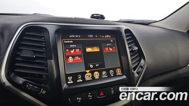 Jeep Cherokee(KL) 2.4 Longitude high AWD, 2018 18