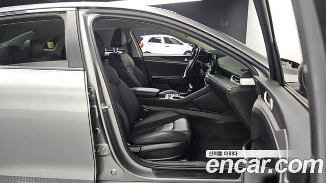 Kia K5 3세대 Standard, 2021 12