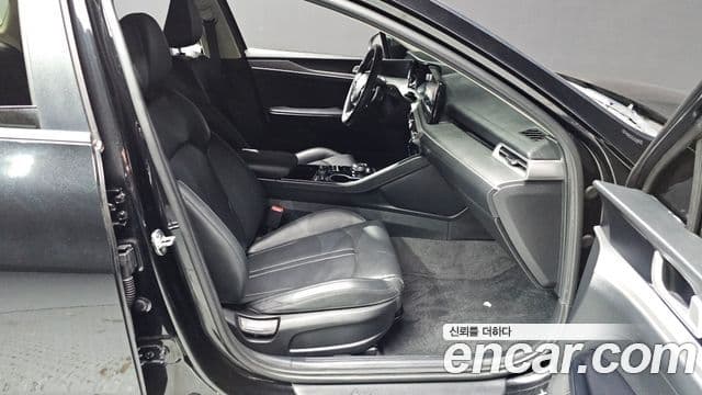 Kia K5 3세대 Prestige, 2020 11