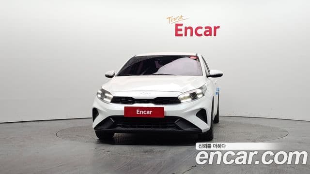 Kia The / новый New K3 2세대 Prestige, 2022 3