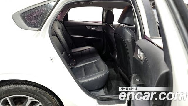 Kia The / новый New K3 2세대 Prestige, 2022 12